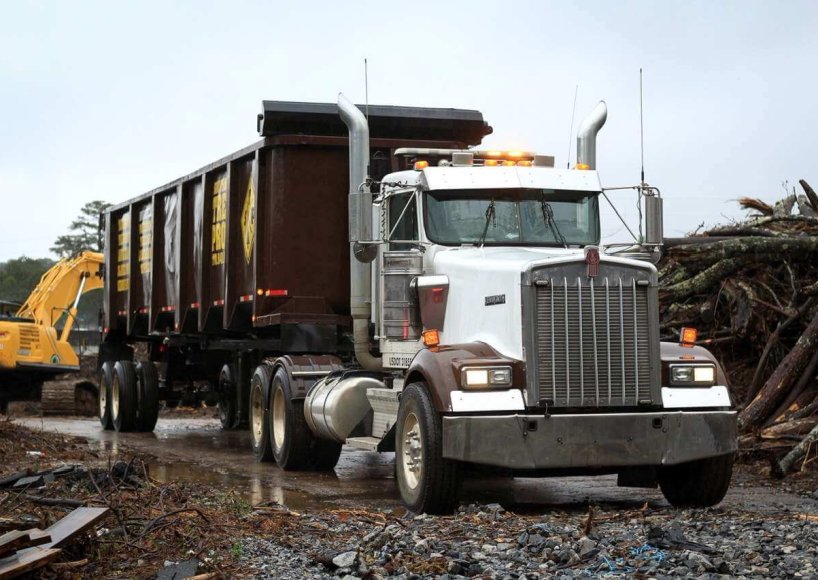 A successful tree hauling services job in Atlanta, GA